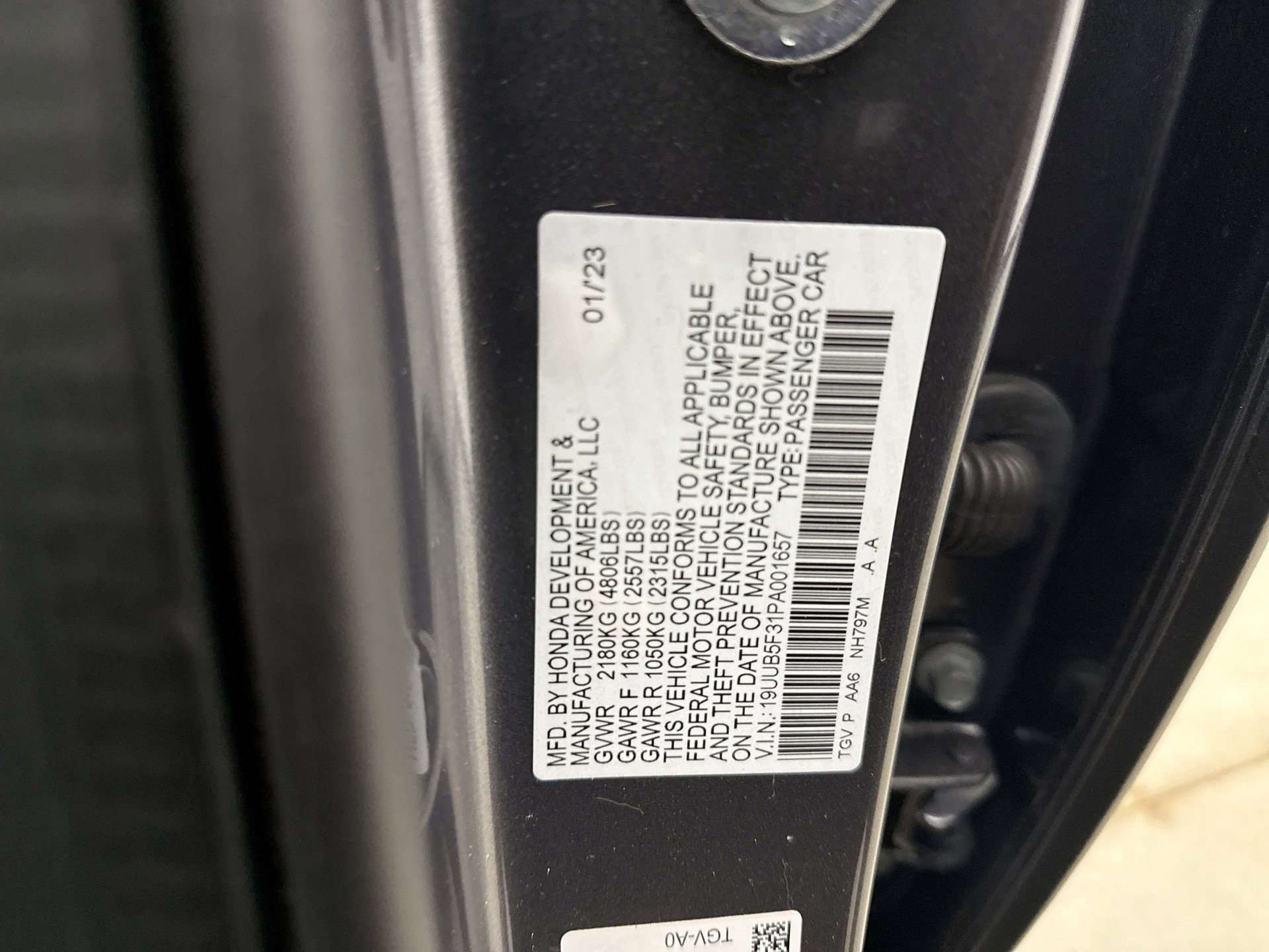 Used 2023 Acura TLX image 11