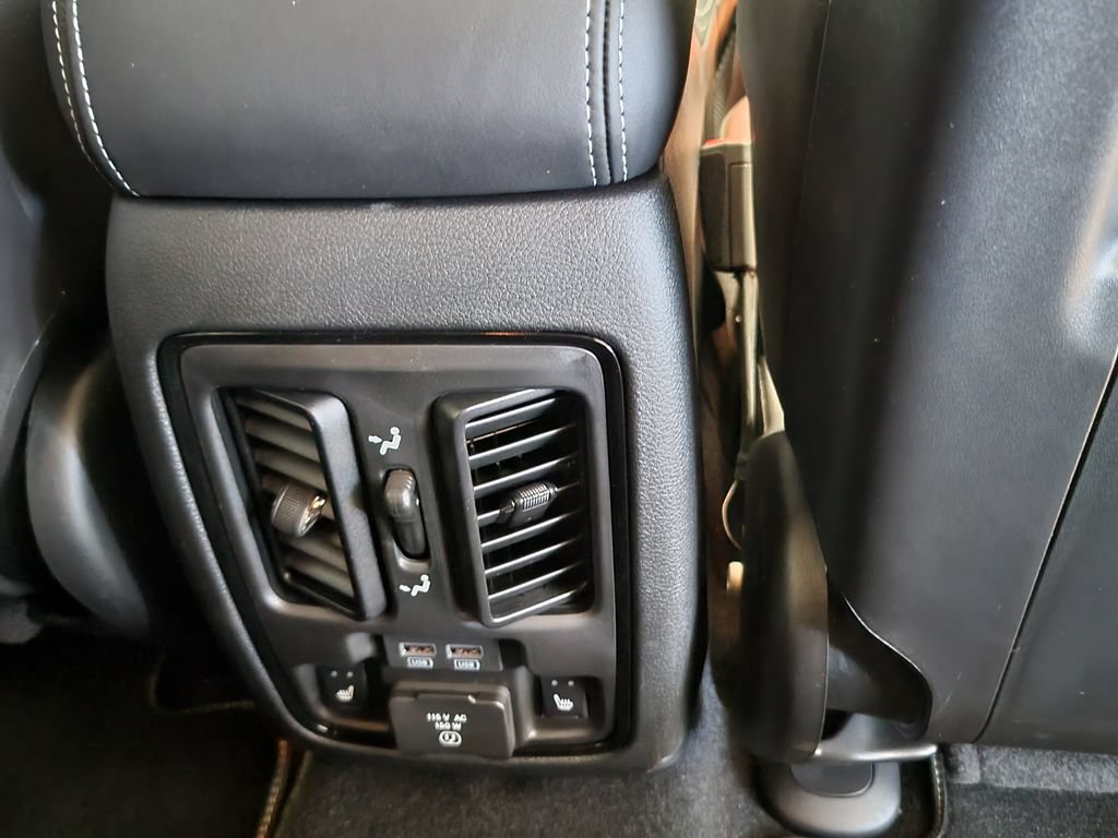 New 2026 Dodge Durango SRT Hellcat w/ Premium Group AWD/4WD image 21