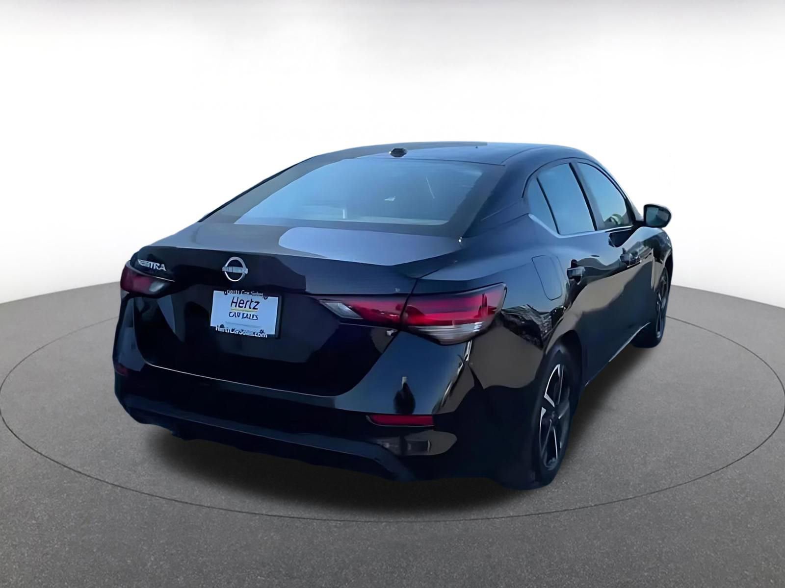 Used 2025 Nissan Sentra SV FWD image 13