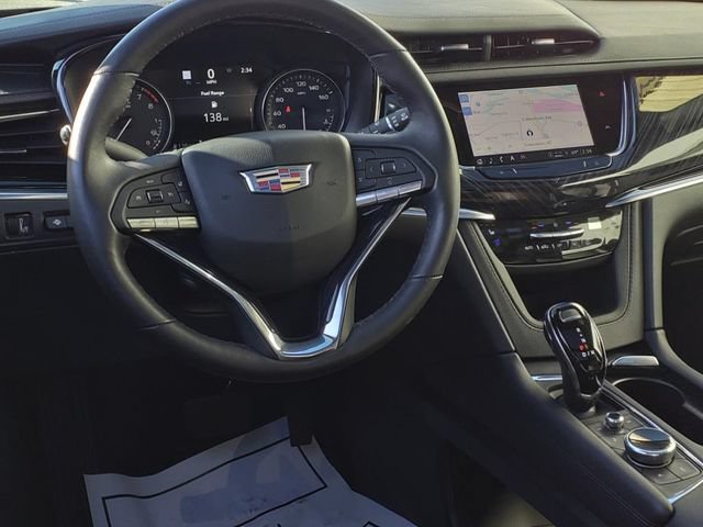 Certified 2023 Cadillac XT6 Premium Luxury w/ Technology Package FWD image 5