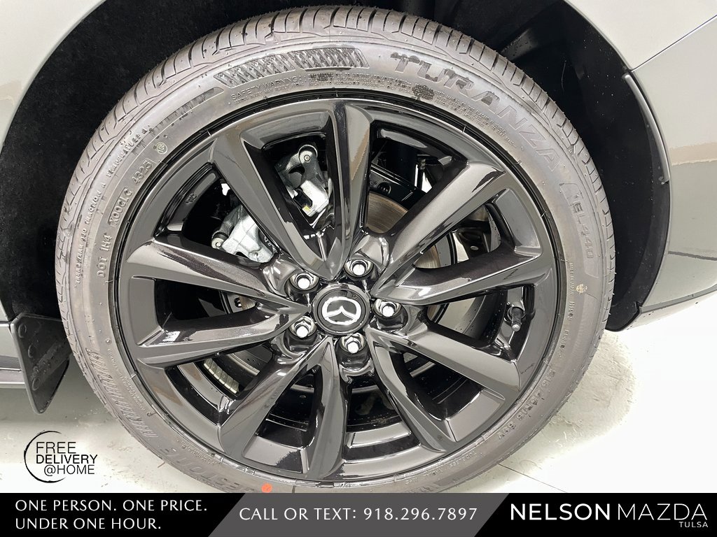 New 2026 MAZDA MAZDA3 Hatchback w/Premium Plus Pkg image 12