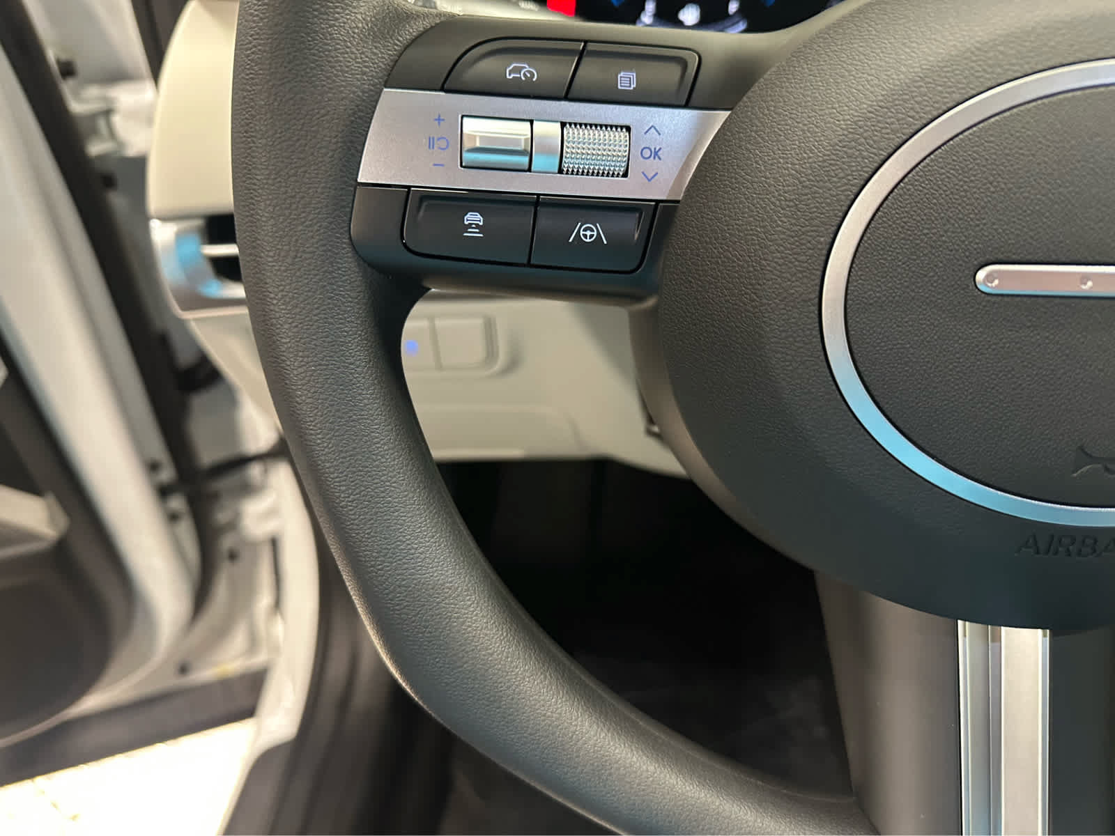 New 2026 Hyundai Tucson SE FWD image 11