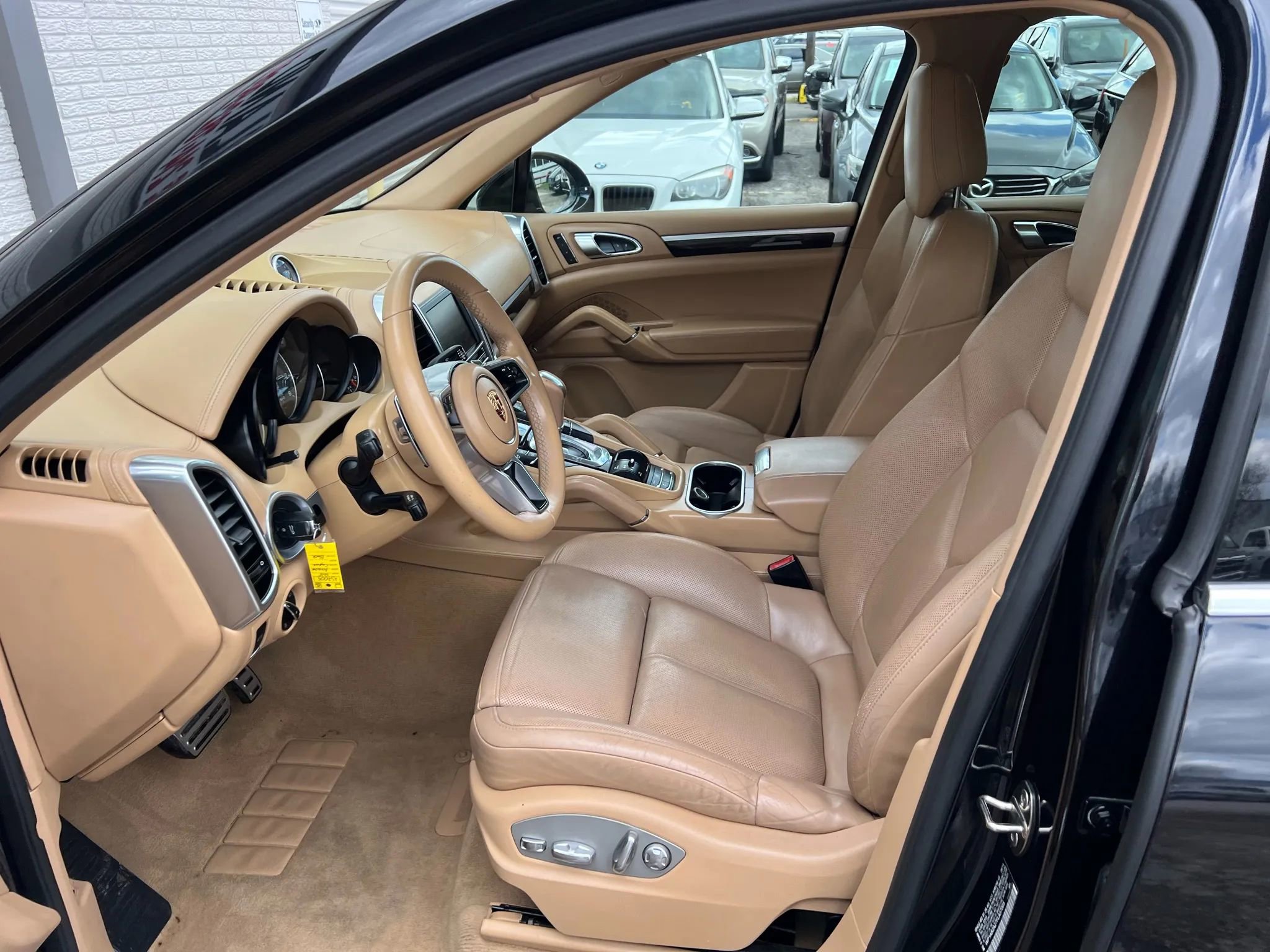 Used 2015 Porsche Cayenne S AWD/4WD image 15