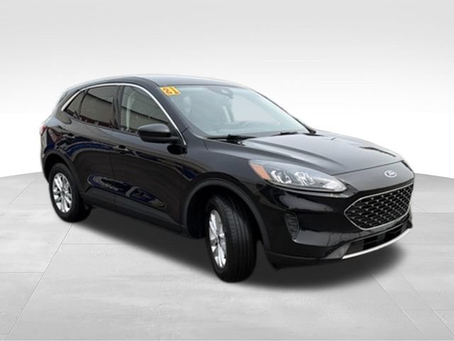 Used 2021 Ford Escape SE w/ Cold Weather Package AWD/4WD image 7