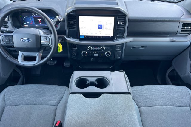 Used 2025 Ford F150 XLT w/ Equipment Group 301A Standard RWD image 15
