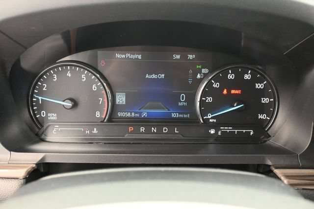 Used 2021 Ford Explorer Limited w/ Equipment Group 301A AWD/4WD image 20