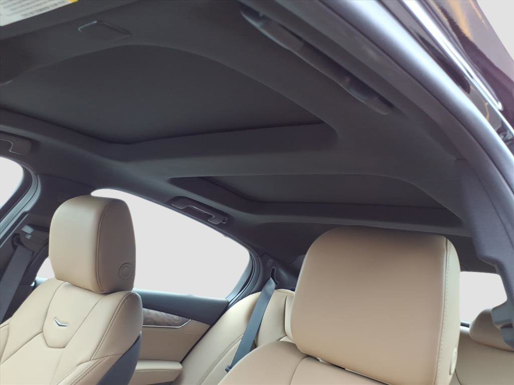 New 2026 Cadillac CT5 V image 13