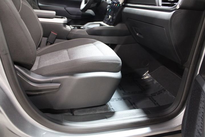 Used 2026 GMC Terrain Elevation w/ Technology Package II FWD image 24
