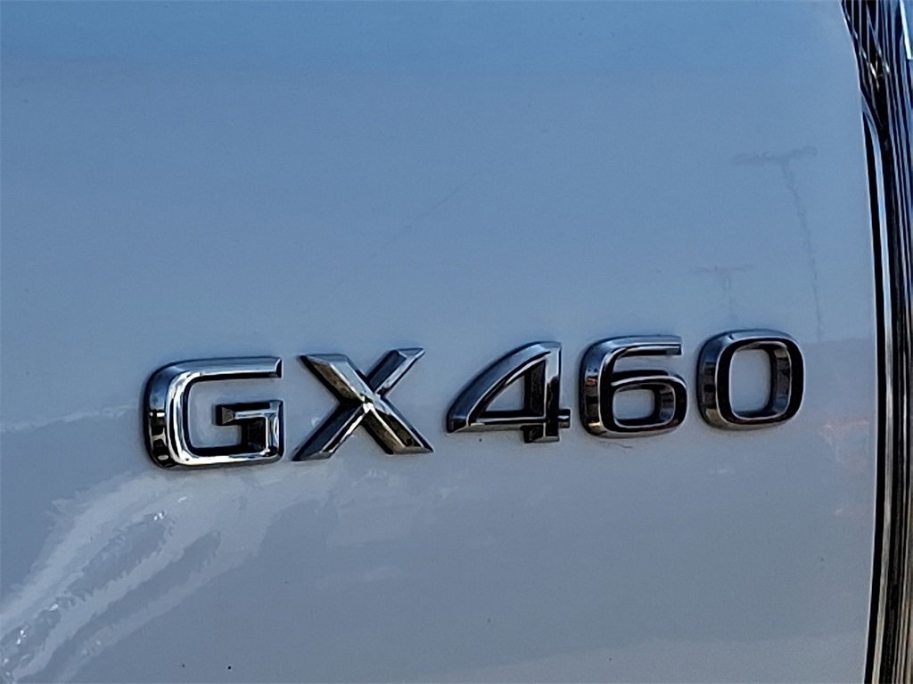 Used 2019 Lexus GX 460 image 30
