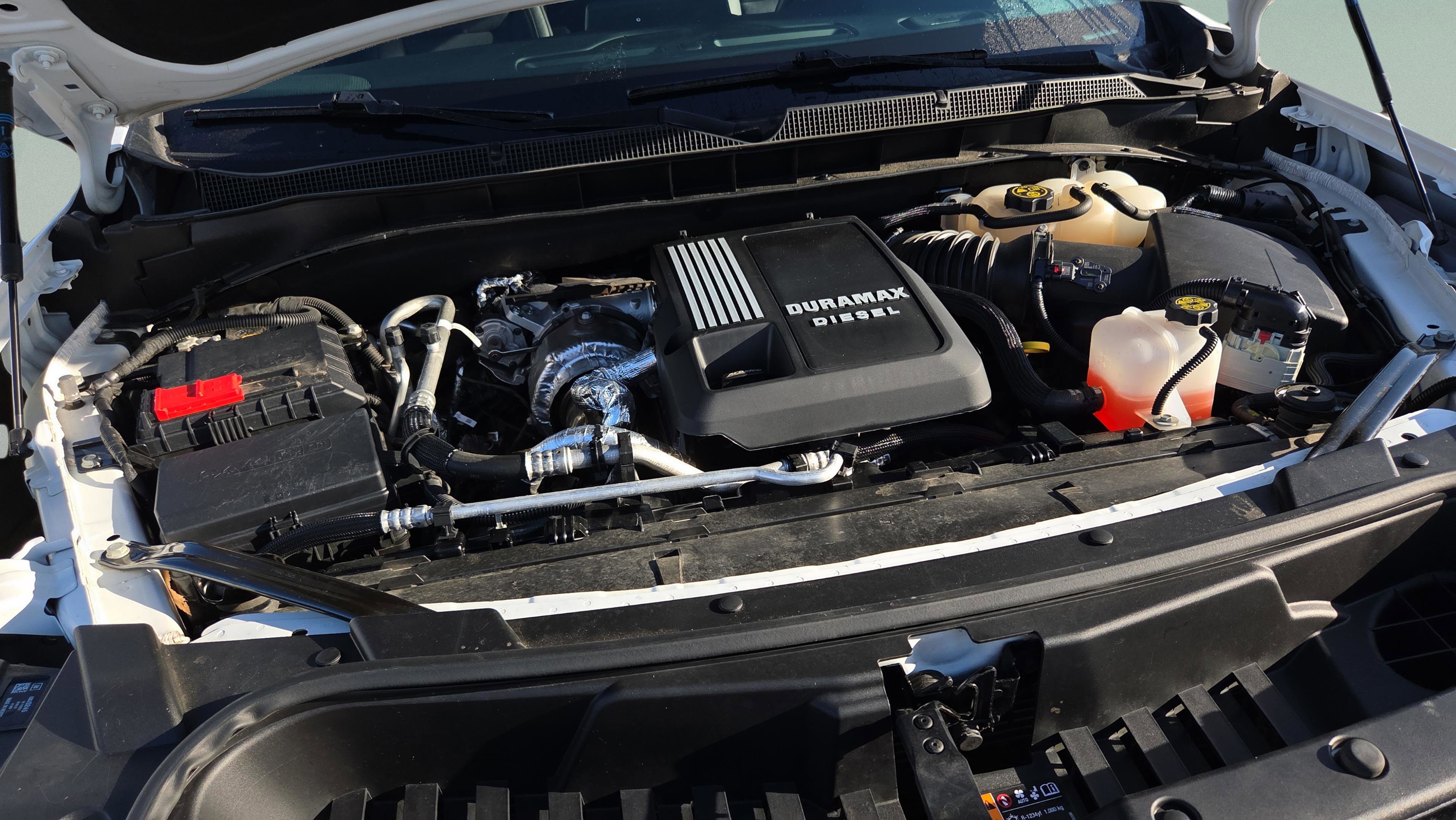 Used 2024 Chevrolet Tahoe RST w/ Luxury Package image 16