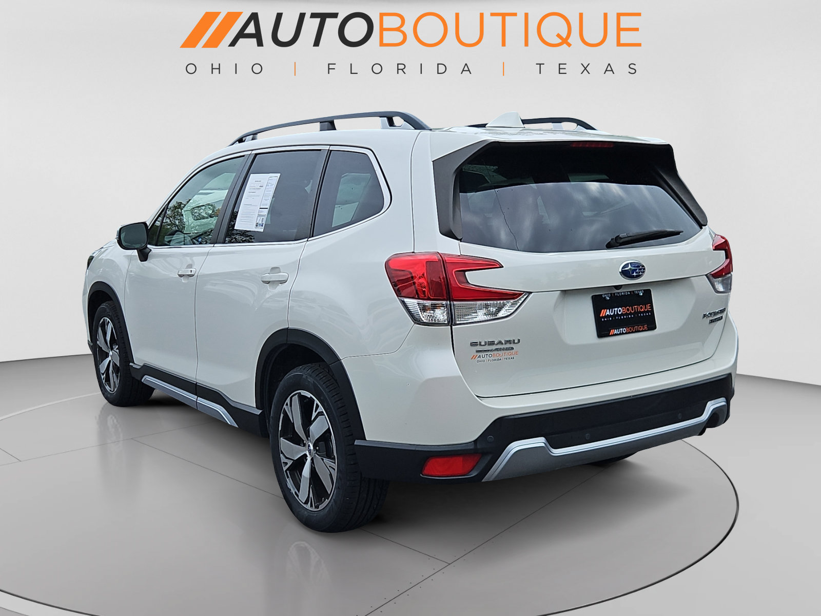 Used 2021 Subaru Forester Touring AWD/4WD image 3