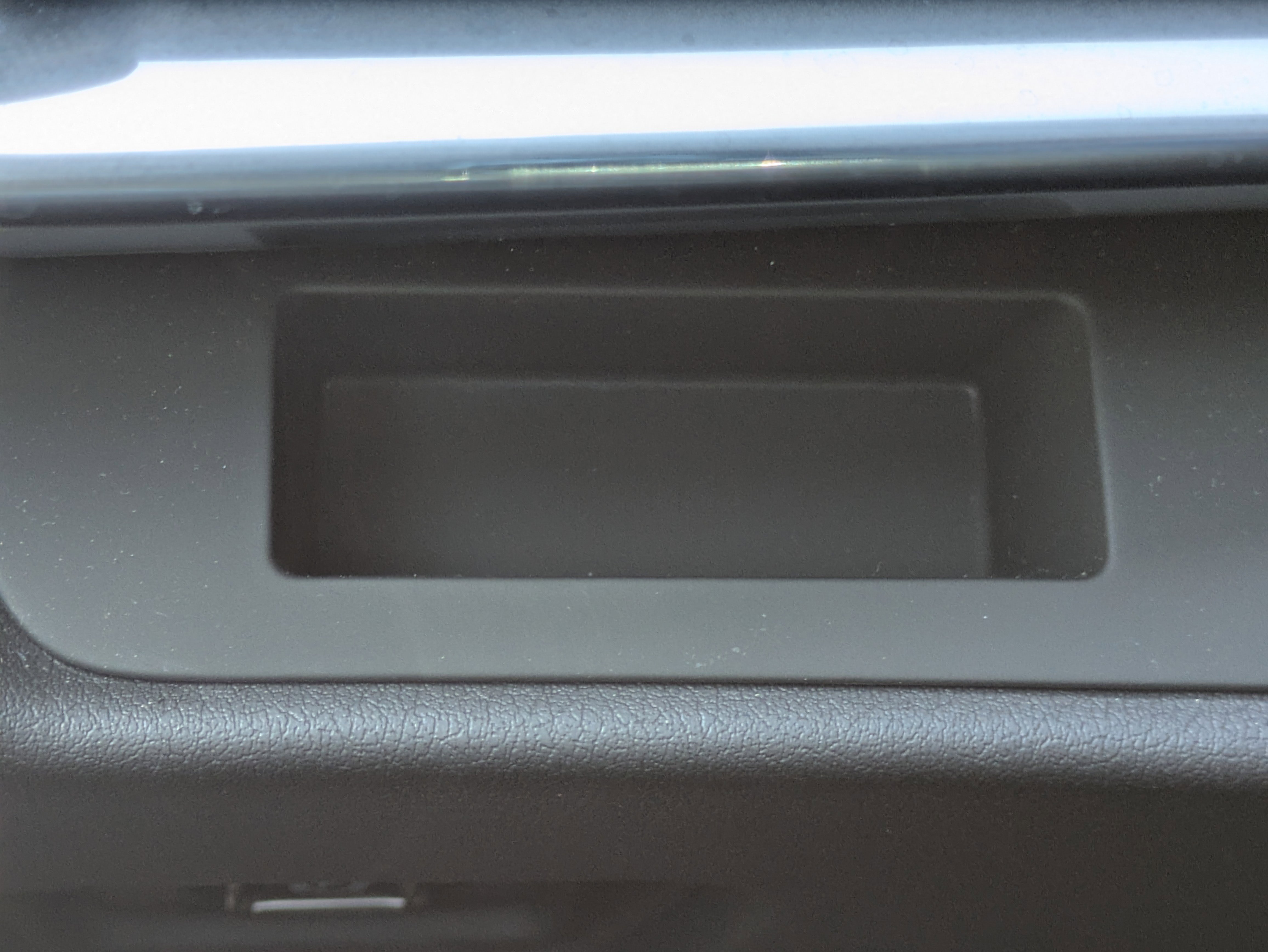 Used 2025 Chevrolet Corvette Stingray Coupe w/ 1LT RWD image 12