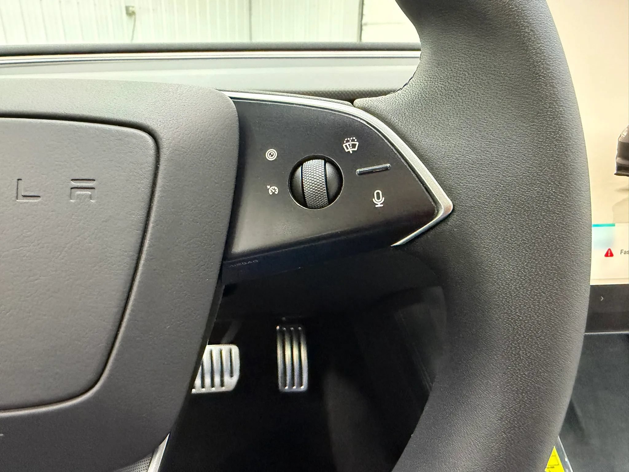 Used 2024 Tesla Model 3 Performance AWD/4WD image 31