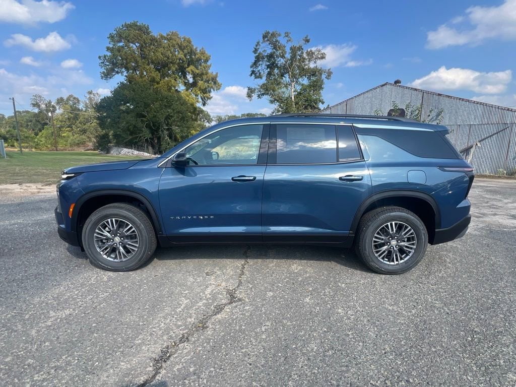New 2026 Chevrolet Traverse LT image 4