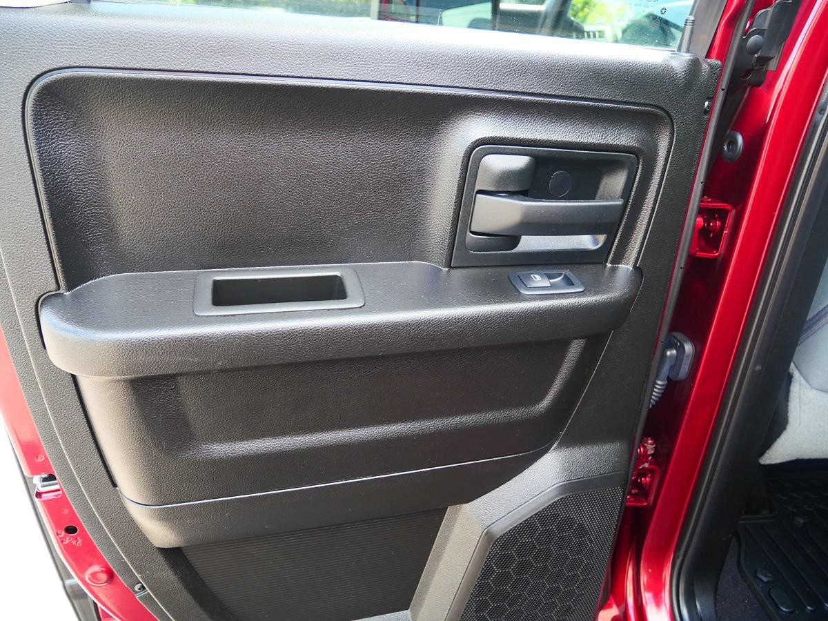 Used 2019 RAM 1500 Express AWD/4WD image 24
