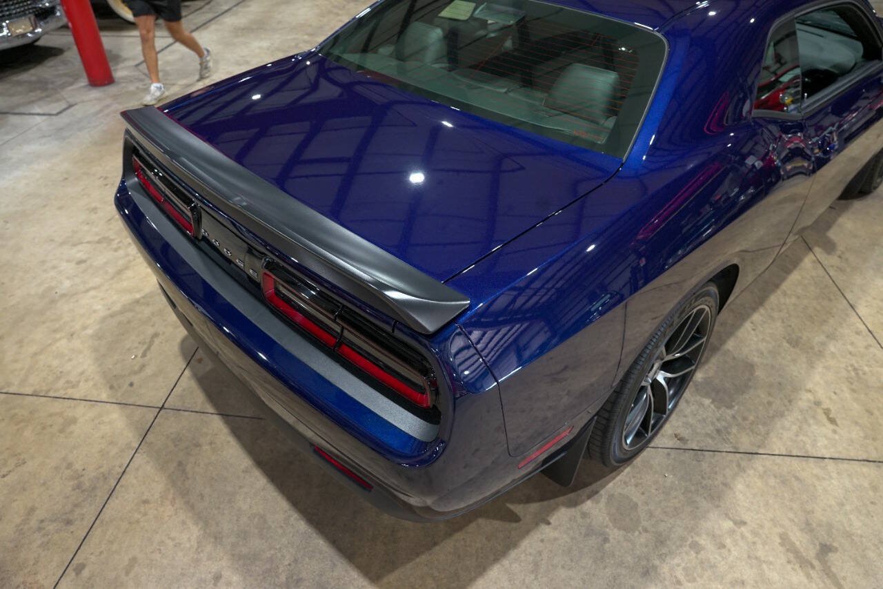 Used 2017 Dodge Challenger R/T Scat Pack RWD image 20