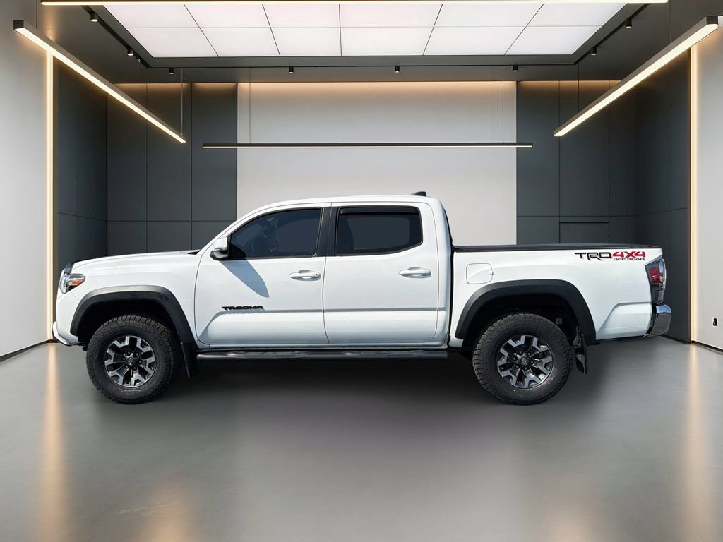 Used 2020 Toyota Tacoma TRD Off-Road AWD/4WD image 2
