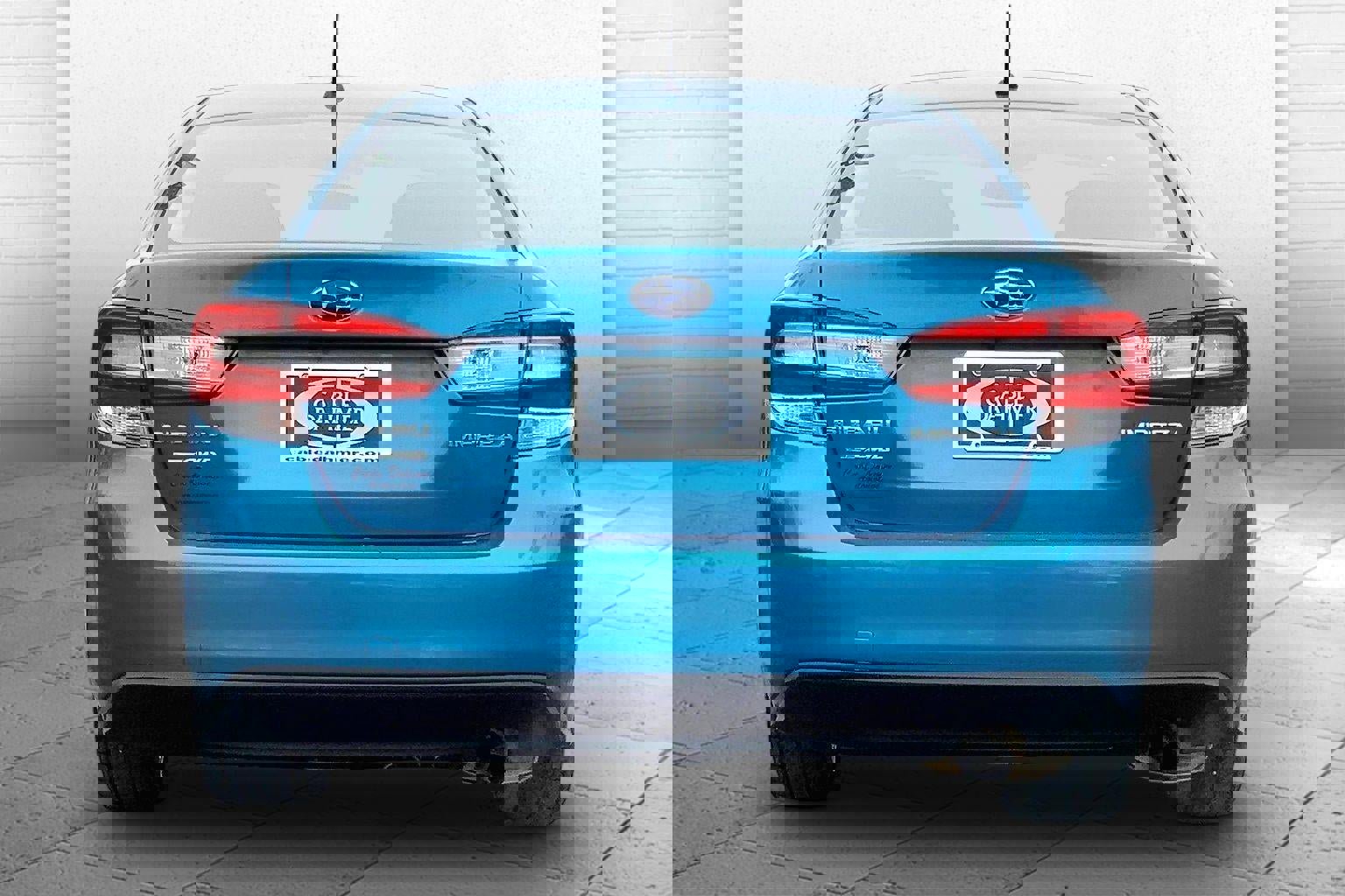 Used 2019 Subaru Impreza 2.0i image 3