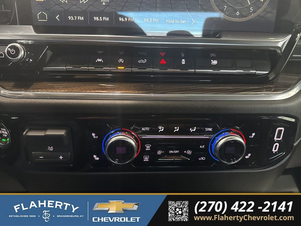 Used 2025 GMC Sierra 1500 Elevation image 25