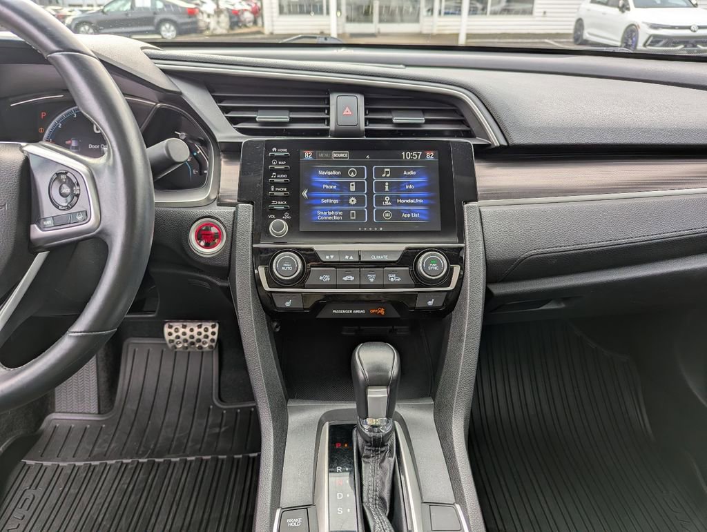 Used 2020 Honda Civic Touring image 17