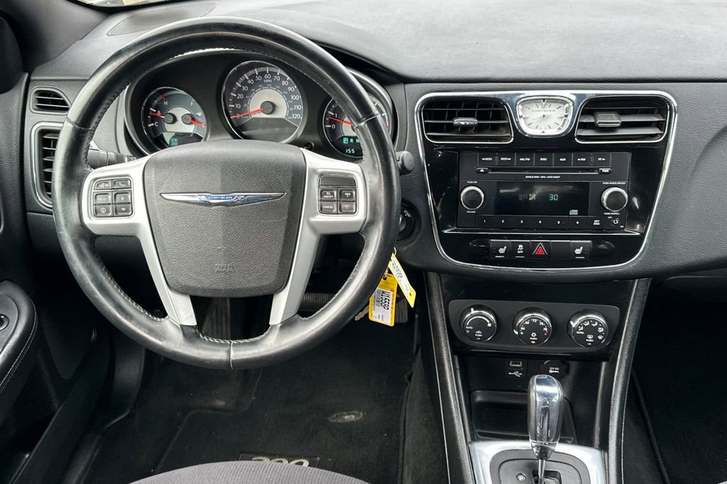 Used 2013 Chrysler 200 Touring w/ Cold Weather Group image 14