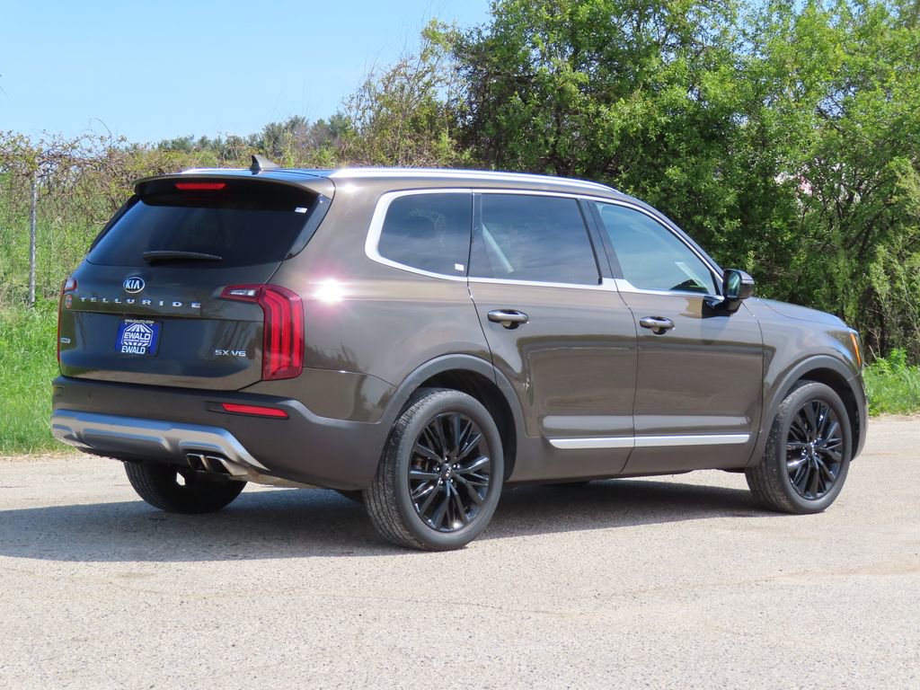 Used 2021 Kia Telluride SX w/ SX Prestige Package AWD/4WD image 3