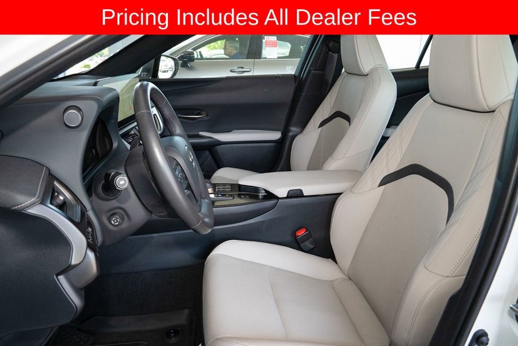 Used 2025 Lexus UX 300h AWD w/ Cold Area Package image 12
