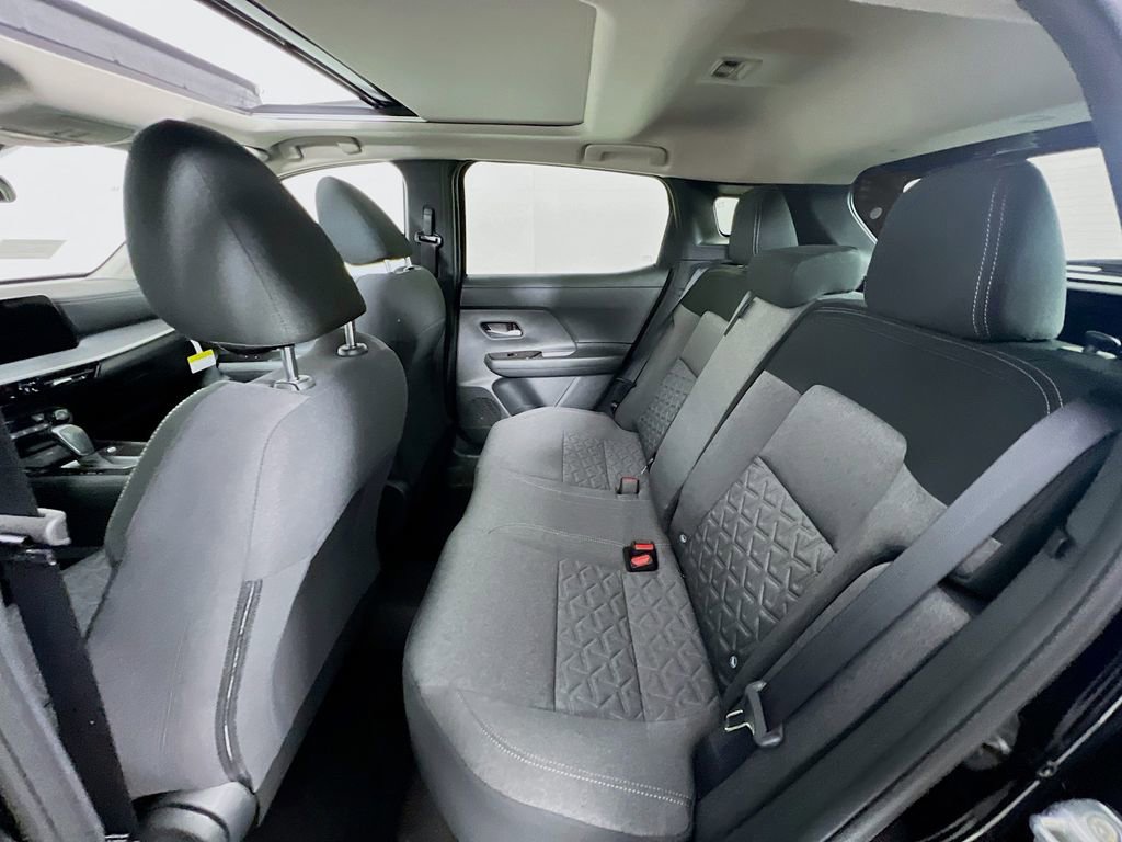 New 2026 Nissan Kicks SV w/ SV Premium Package image 23