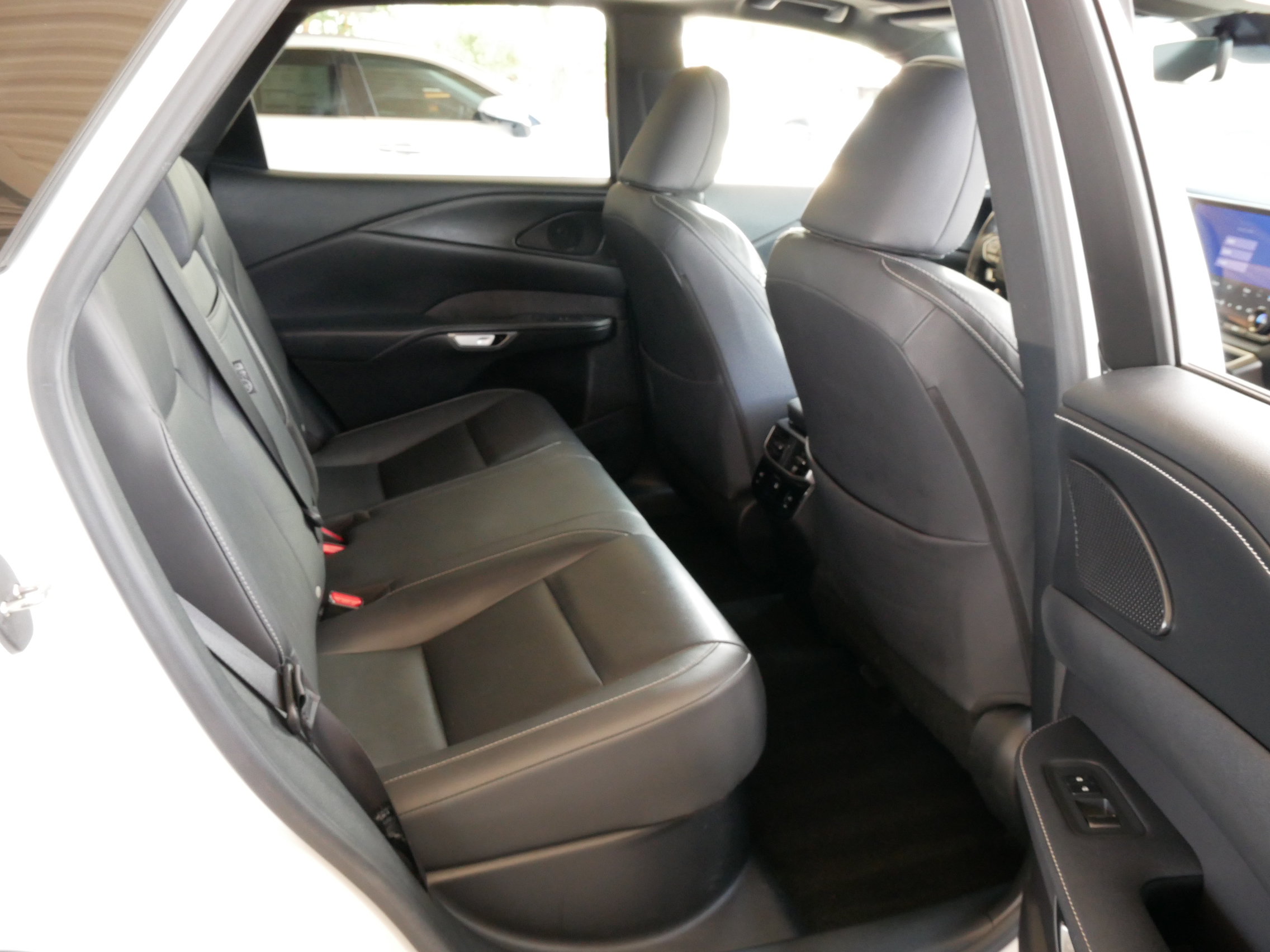 Used 2023 Lexus RX 350 Premium Plus w/ Accessory Package (Z1) FWD image 18