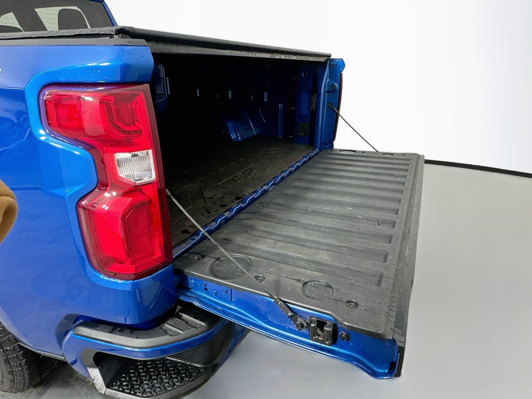 Used 2022 Chevrolet Silverado 1500 RST AWD/4WD image 25