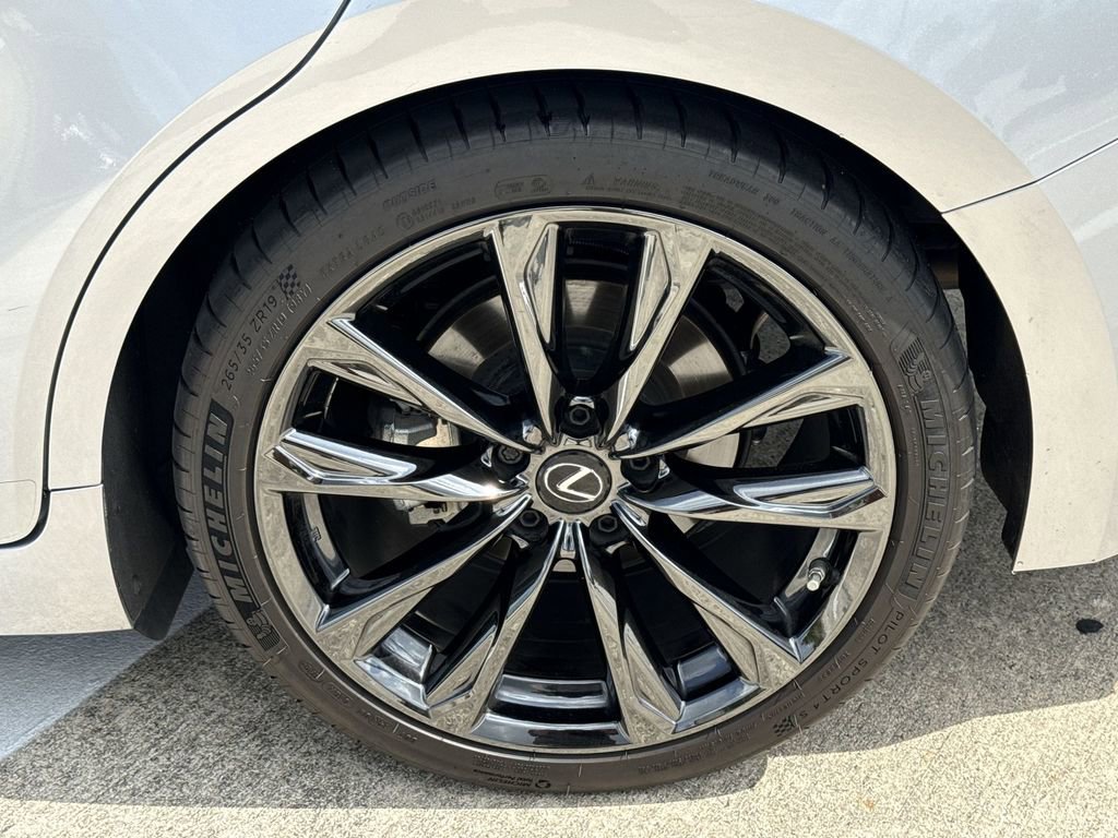 Used 2022 Lexus IS 350 F Sport RWD image 31