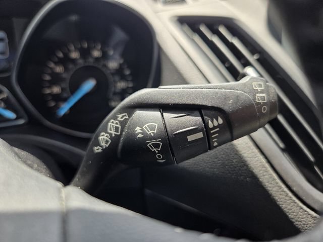 Certified 2019 Ford Escape SEL FWD image 32