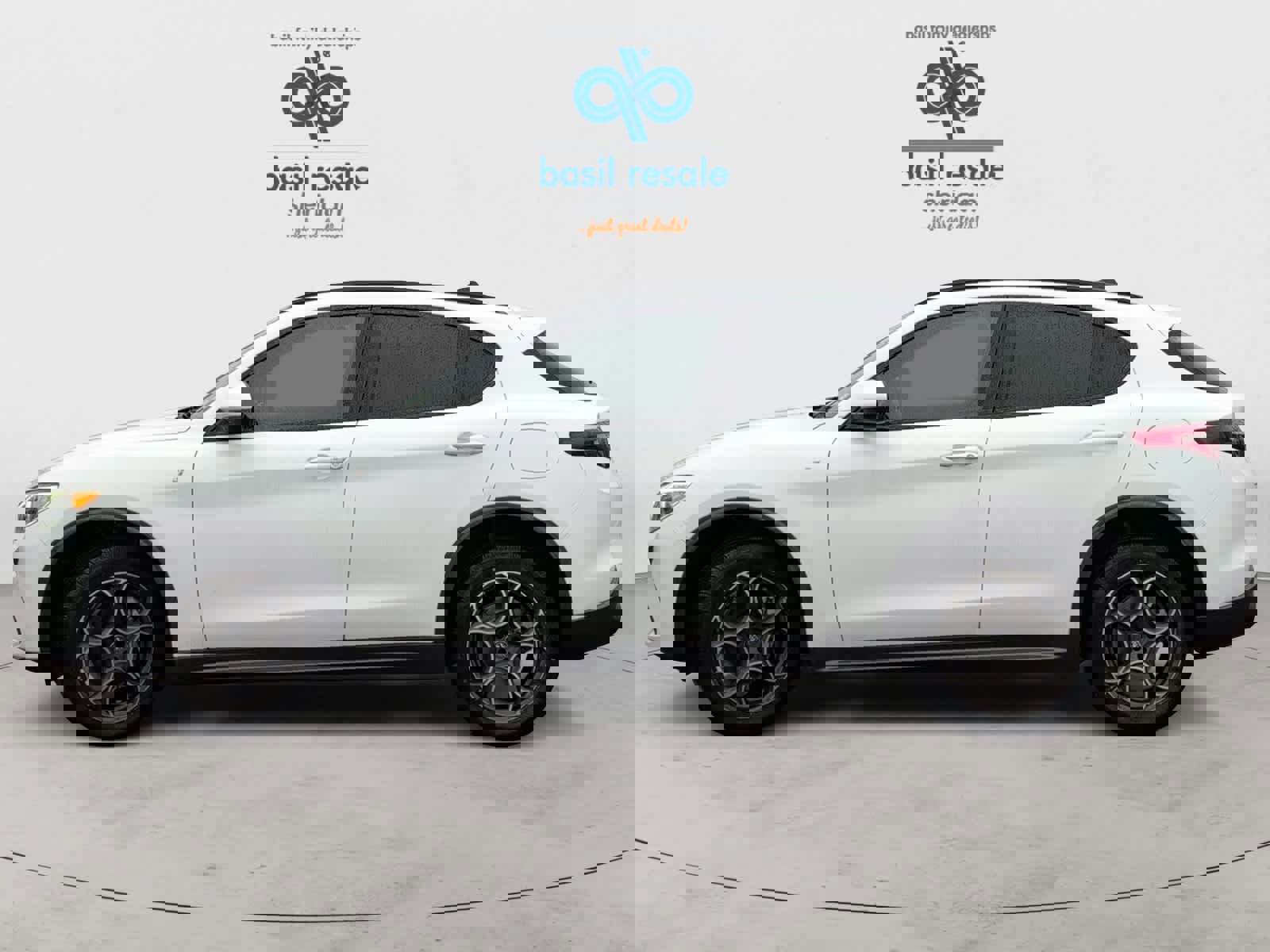 Used 2022 Alfa Romeo Stelvio Ti AWD/4WD image 3