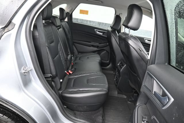 Used 2024 Ford Edge Titanium AWD/4WD image 8