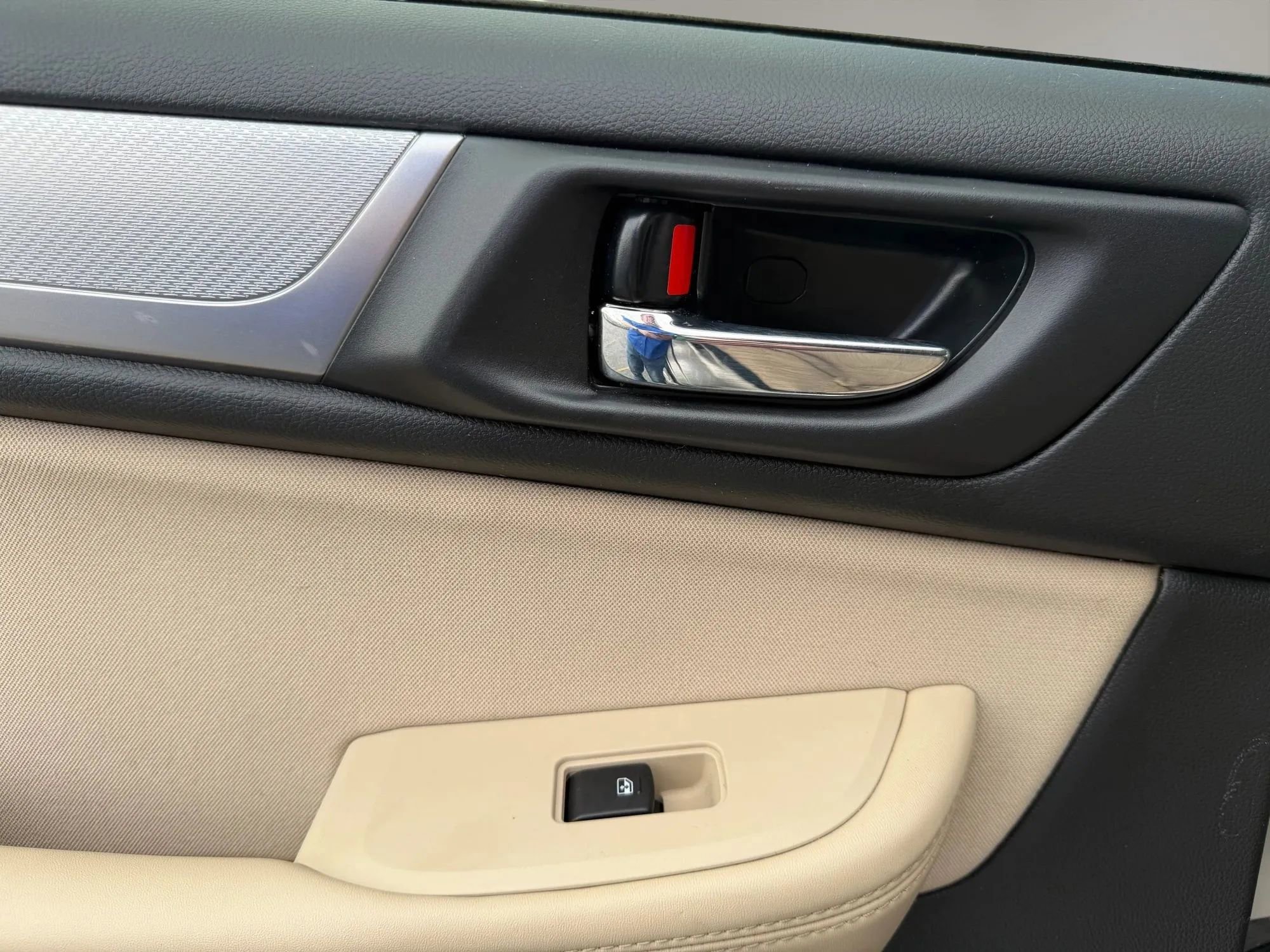 Used 2019 Subaru Outback 2.5i Premium AWD/4WD image 29