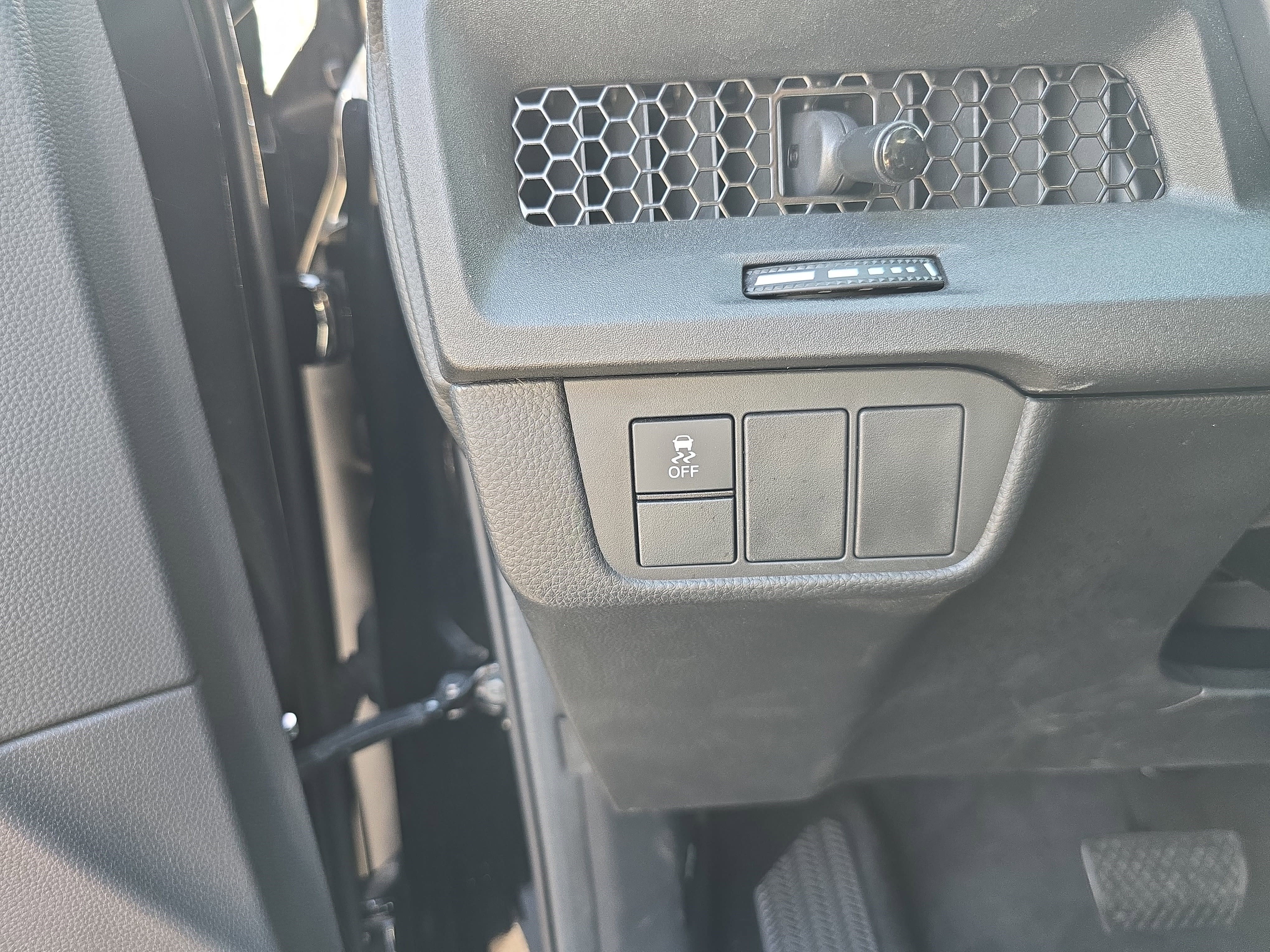 Used 2023 Honda CR-V LX image 26