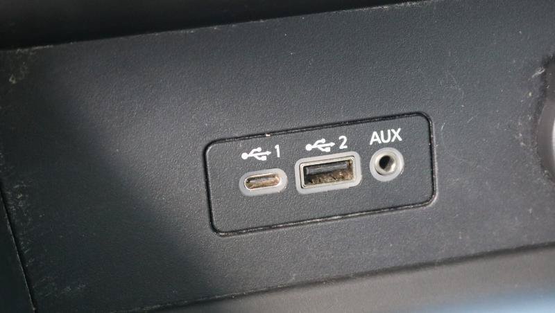 Used 2020 Nissan Sentra SR FWD image 14