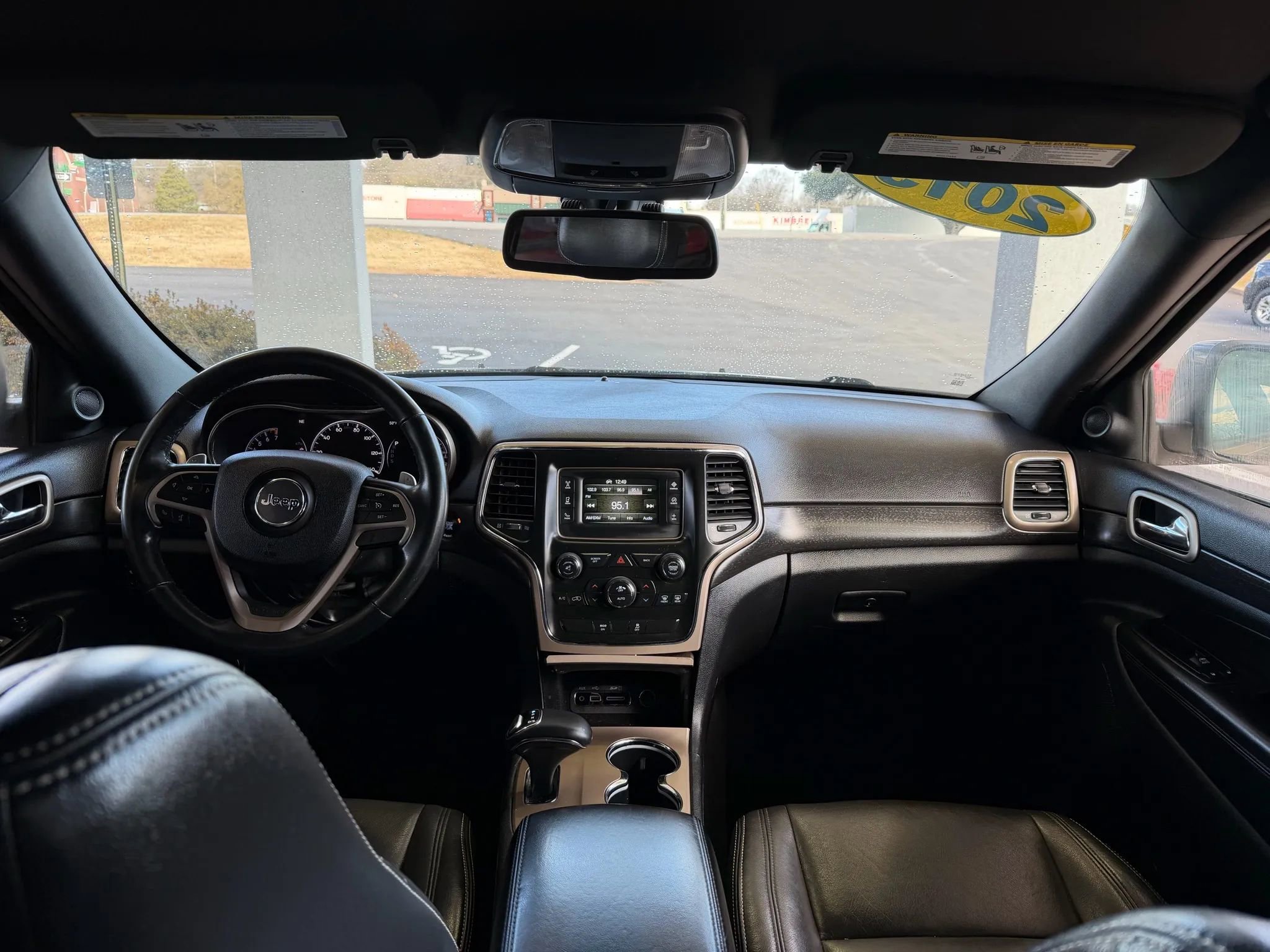 Used 2015 Jeep Grand Cherokee Laredo w/ Quick Order Package 23E image 9