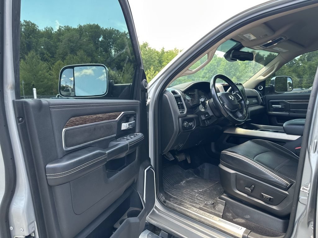 Used 2021 RAM 3500 Laramie AWD/4WD image 21