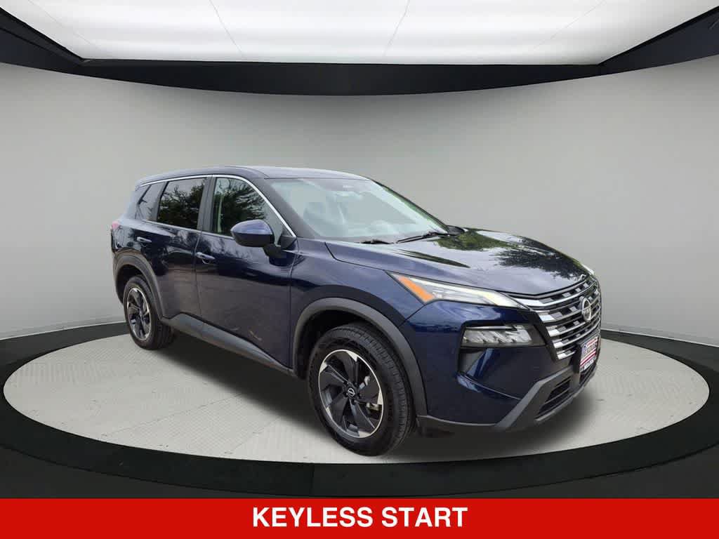 Used 2024 Nissan Rogue SV FWD image 9