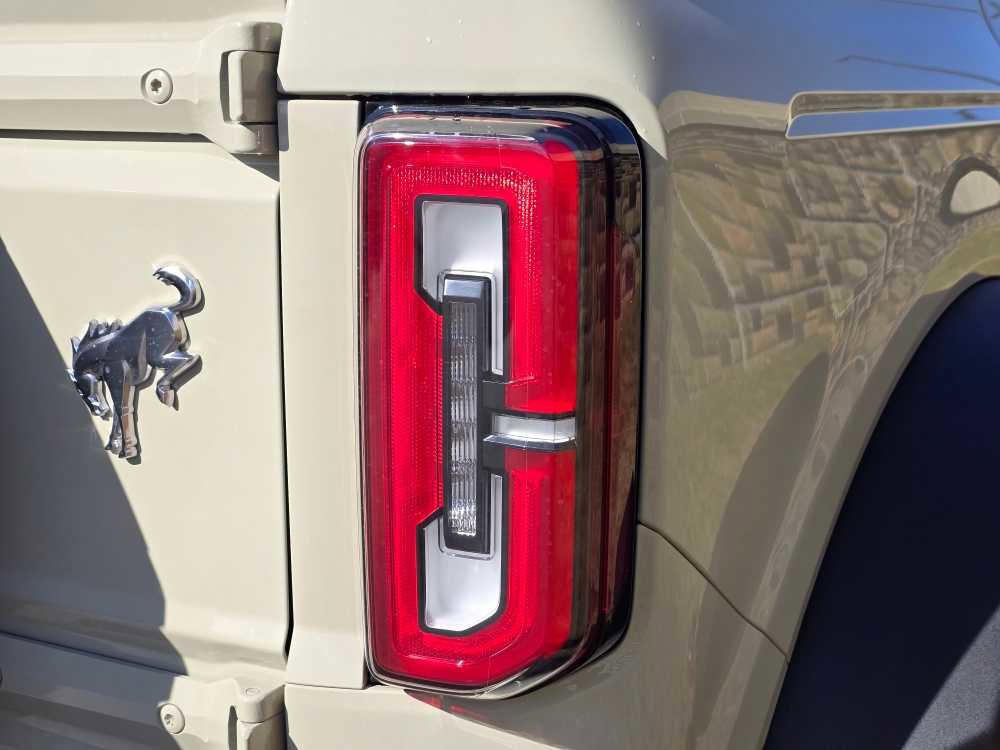 New 2026 Ford Bronco Badlands image 11