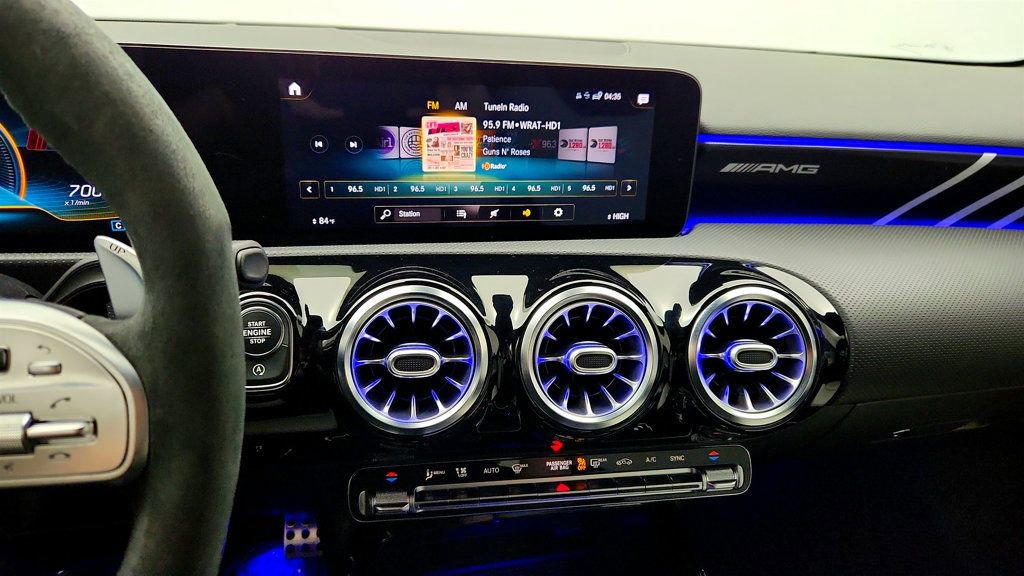 Used 2021 Mercedes-Benz A 35 AMG 4MATIC image 17