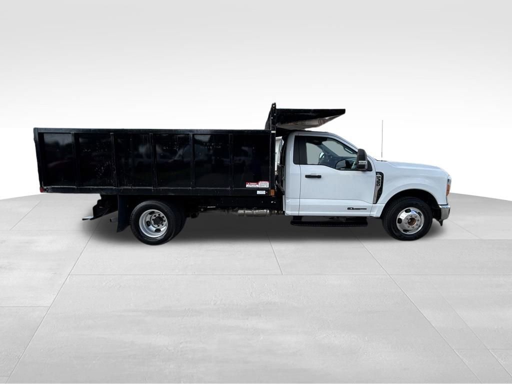 Used 2023 Ford F350 XL w/ XL Chrome Package RWD image 3