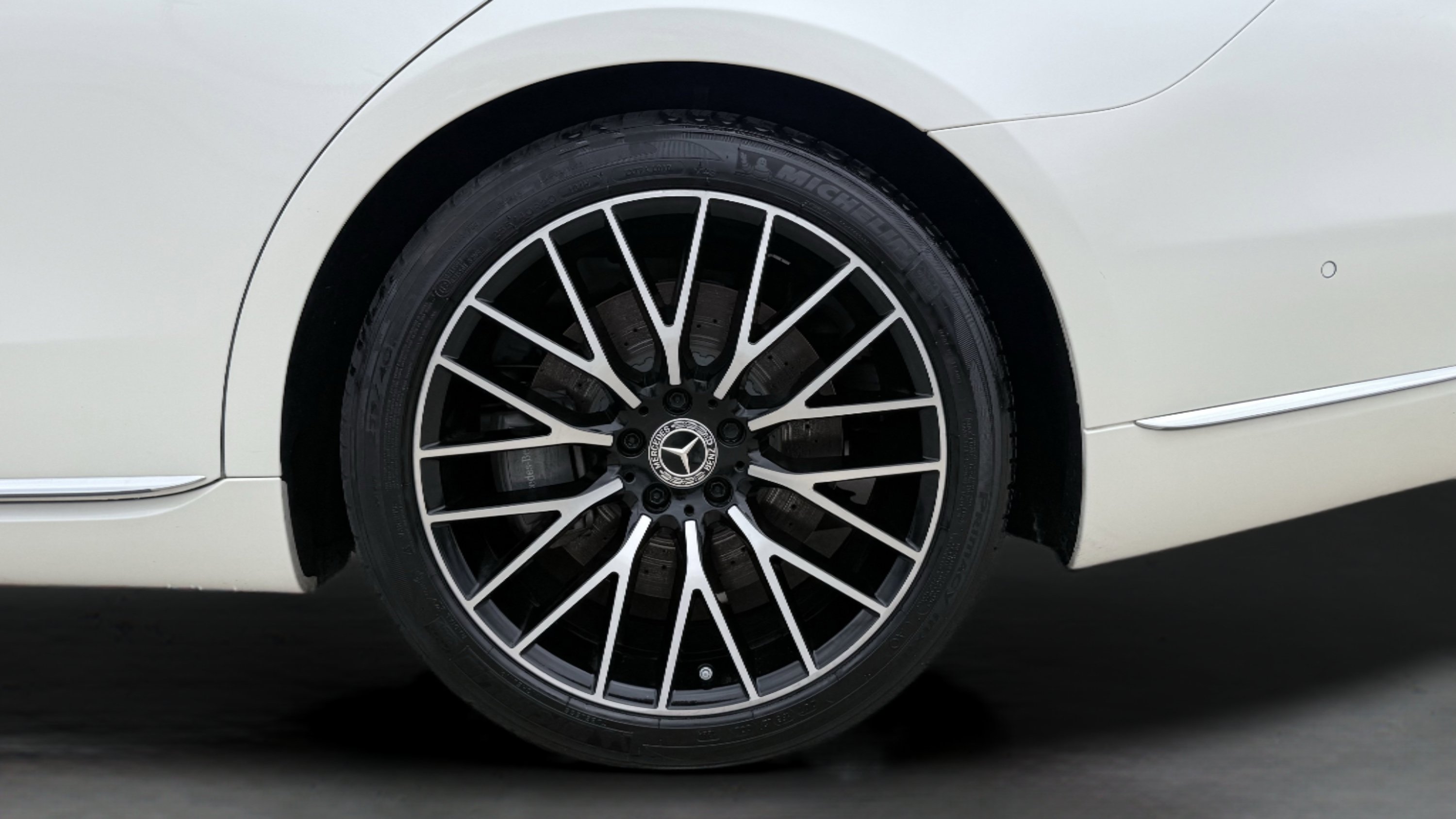 Used 2021 Mercedes-Benz S 580 4MATIC Sedan image 16