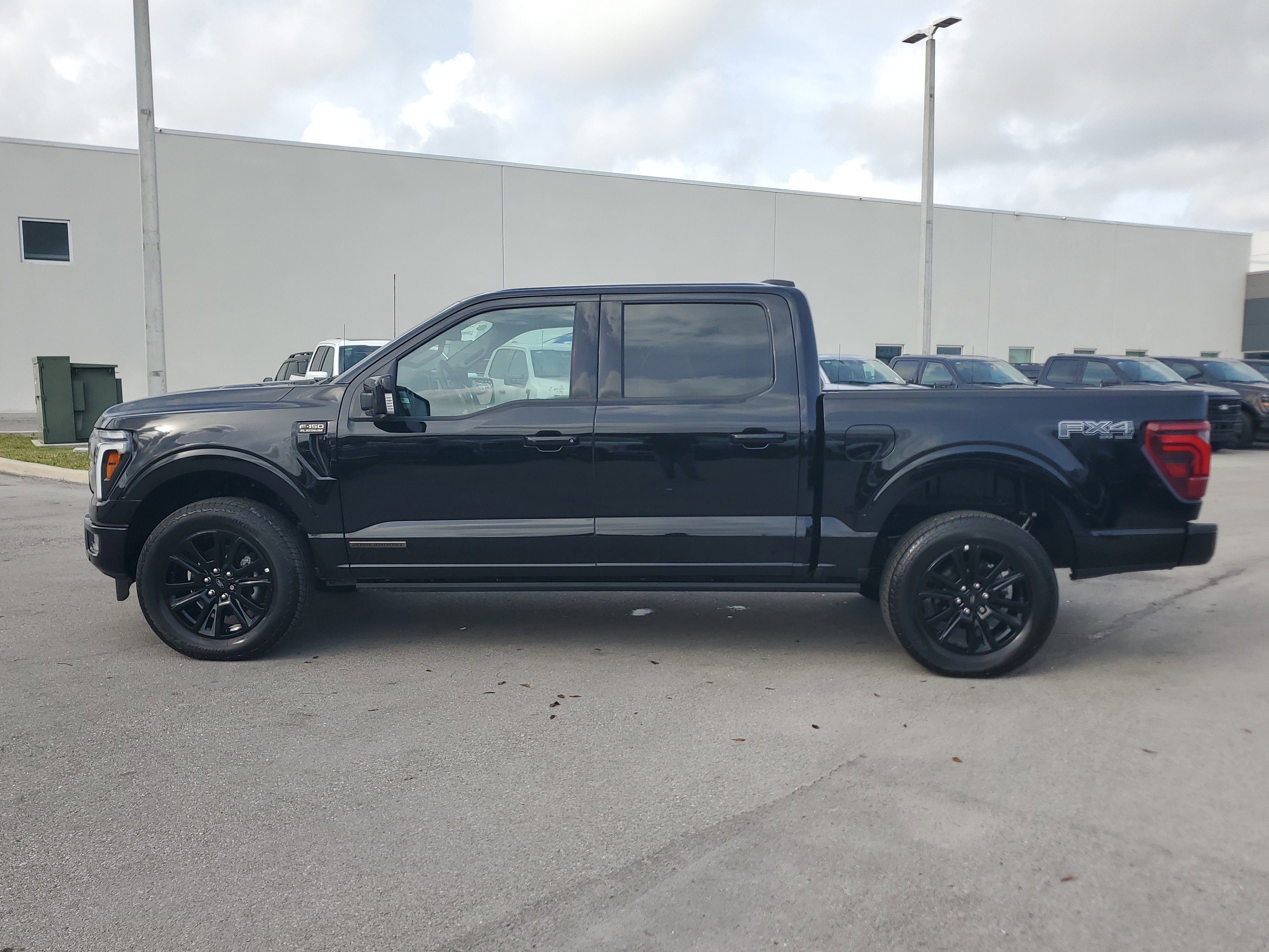 Used 2025 Ford F150 Platinum w/ Equipment Group 702A High image 8