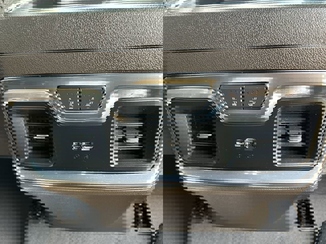 Used 2023 GMC Sierra 1500 Denali w/ Technology Package image 20