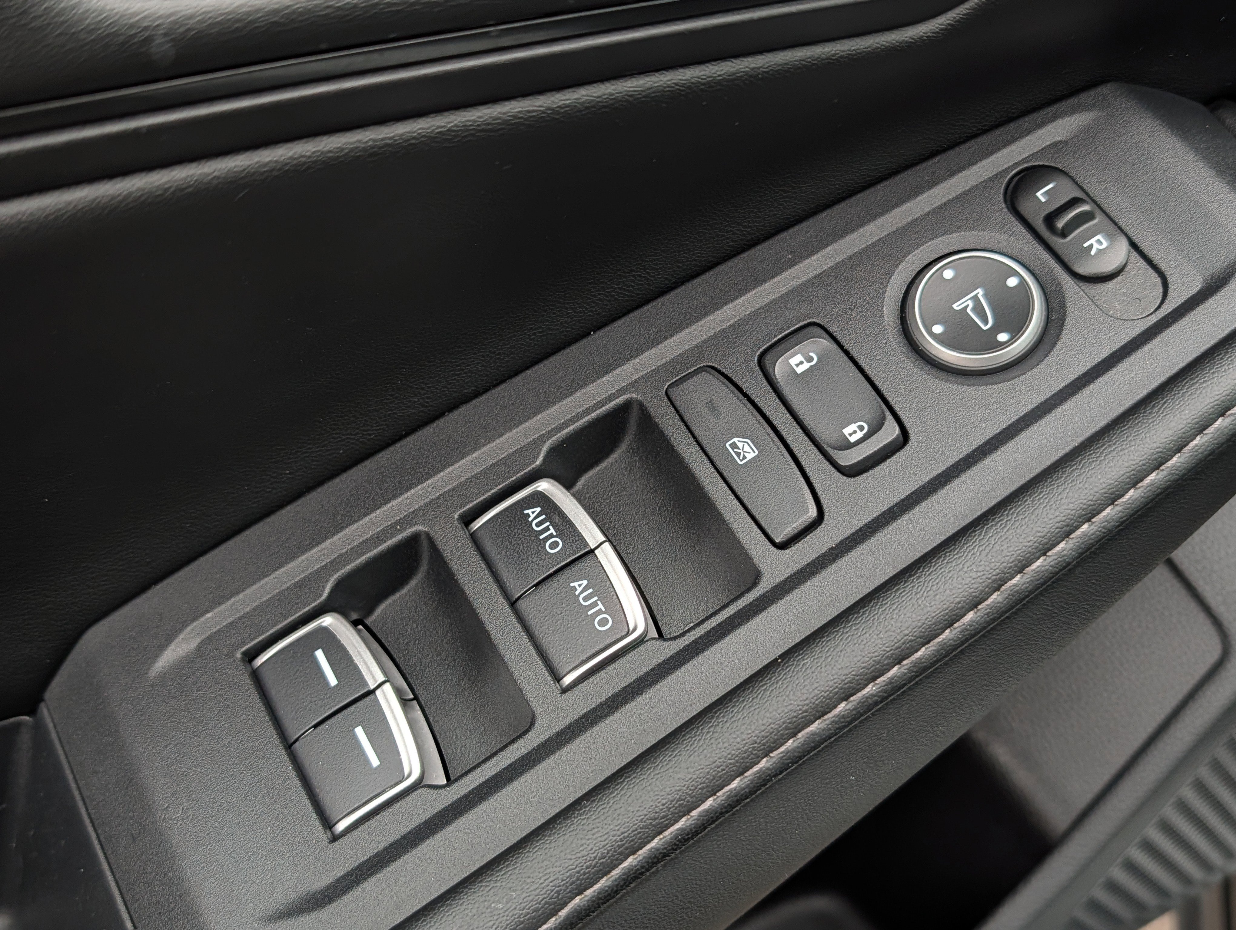 Used 2023 Honda Accord Sport image 19