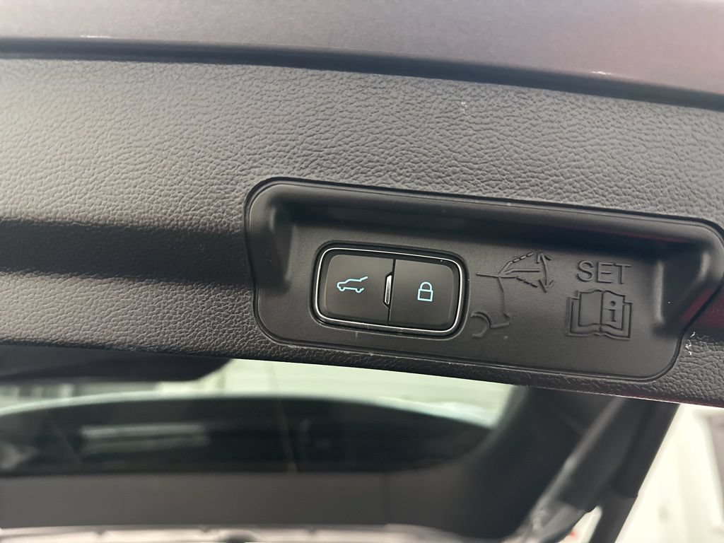 Used 2022 Ford Explorer ST w/ Equipment Group 401A AWD/4WD image 37