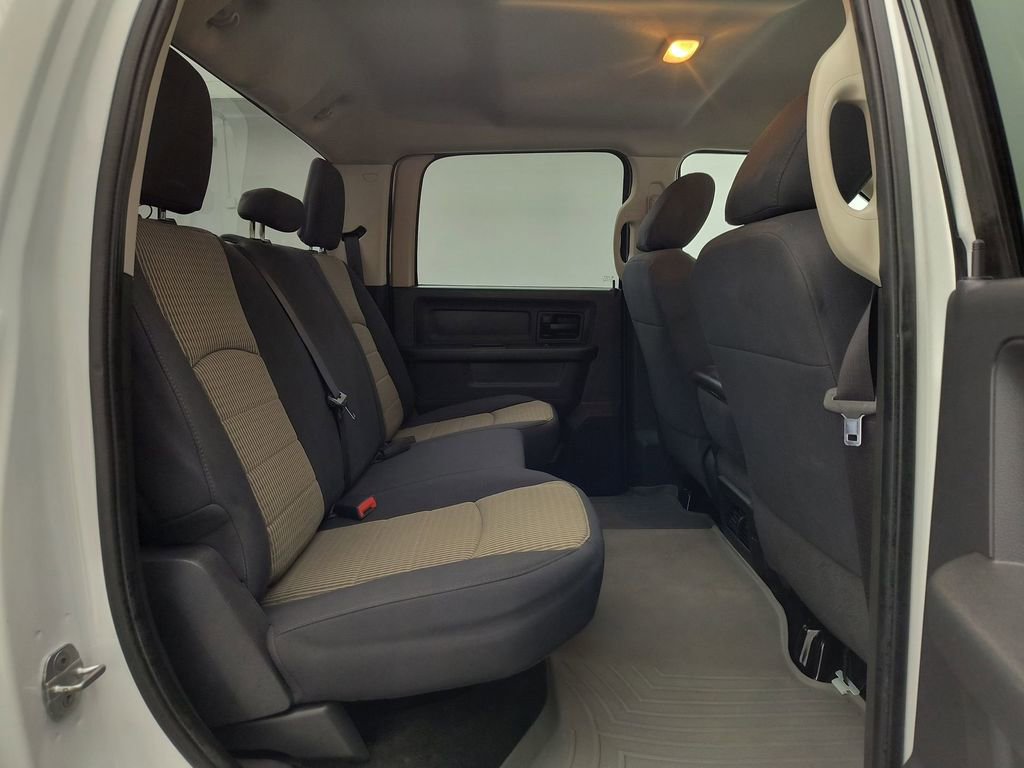 Used 2012 RAM 2500 ST w/ Chrome Appearance Group image 28