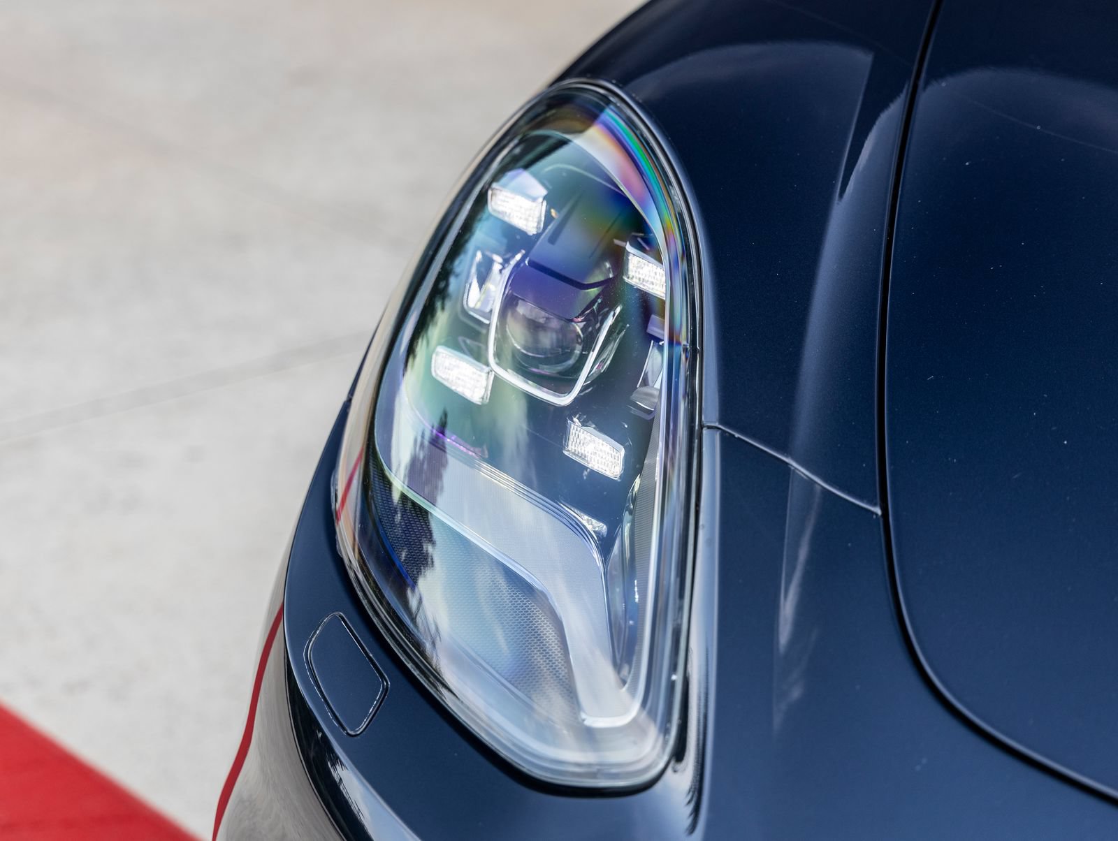 Certified 2018 Porsche Panamera 4 AWD/4WD image 19